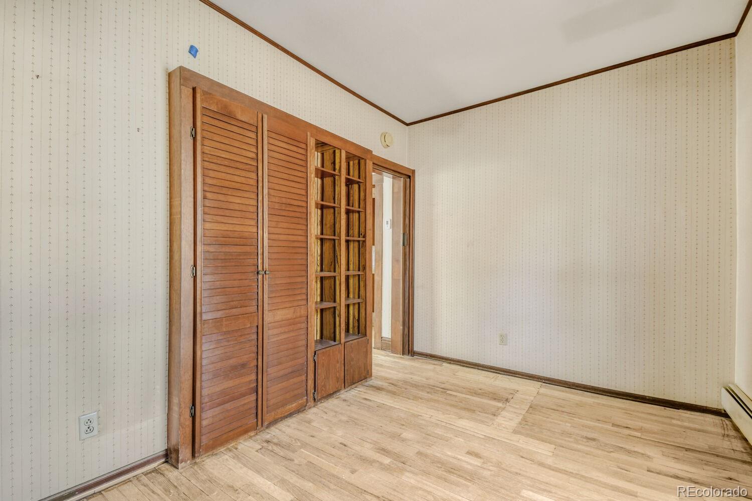 MLS Image #10 for 4185  vrain street,denver, Colorado