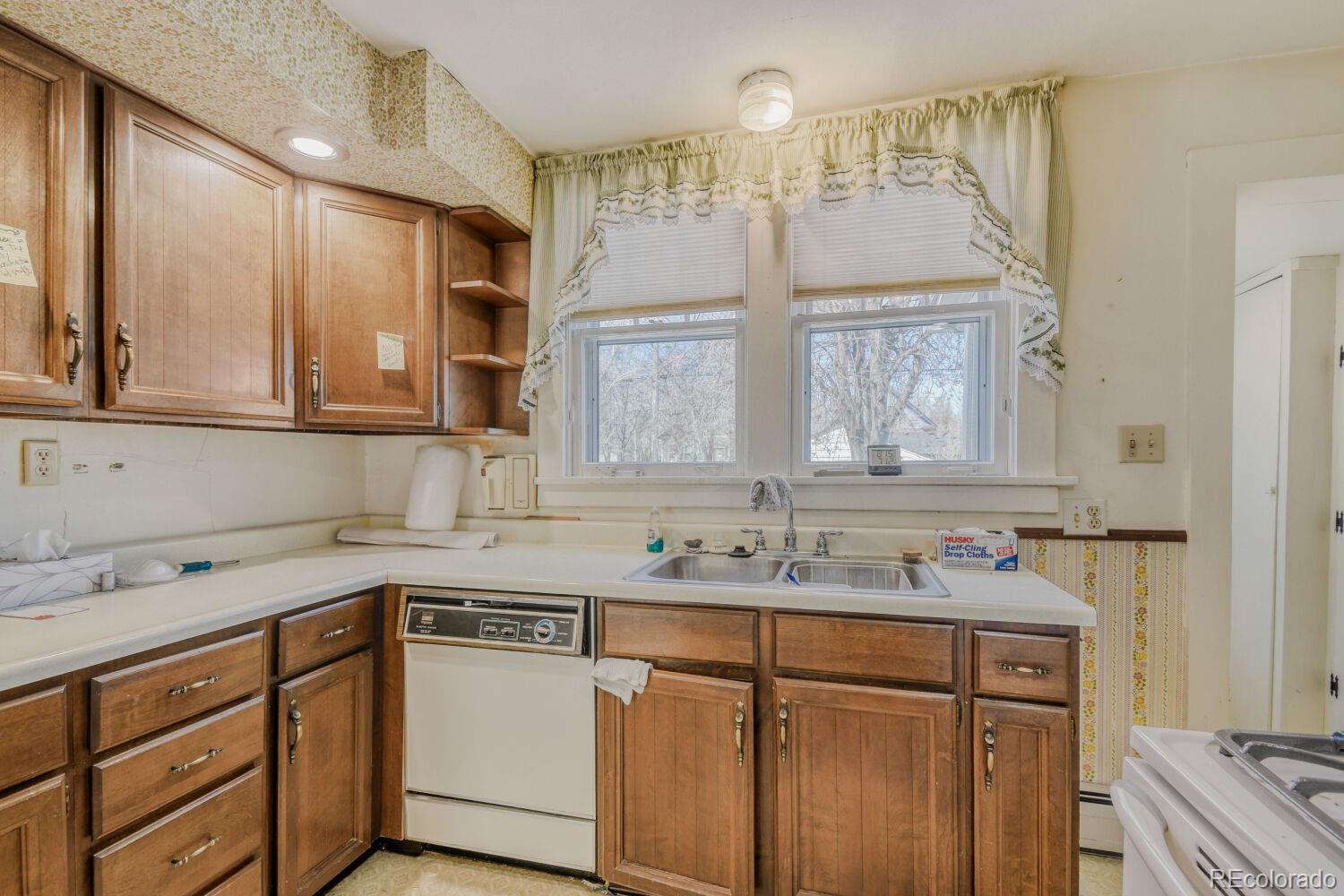 MLS Image #8 for 4185  vrain street,denver, Colorado