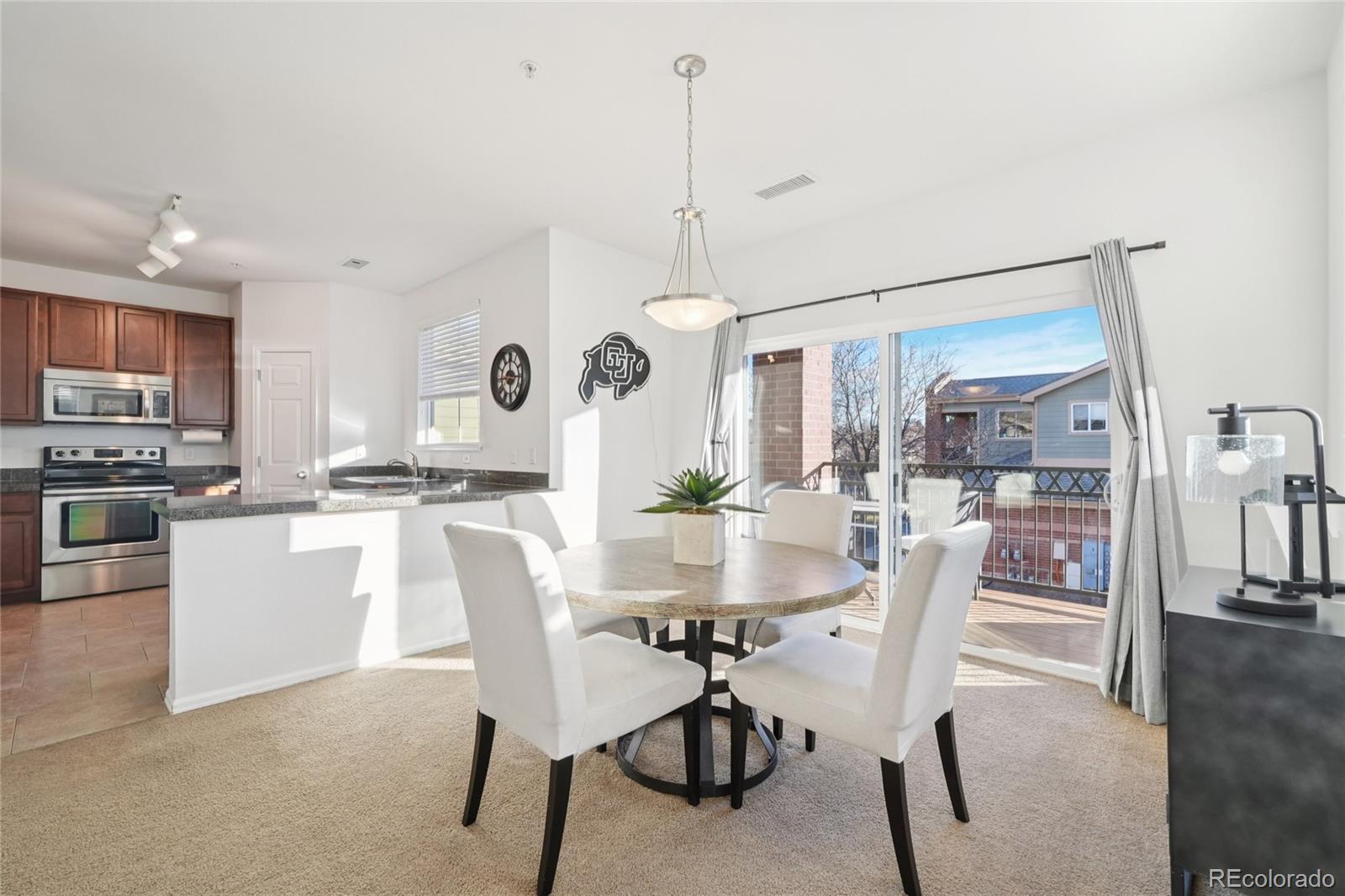 MLS Image #5 for 9637 e 5th avenue 206,denver, Colorado
