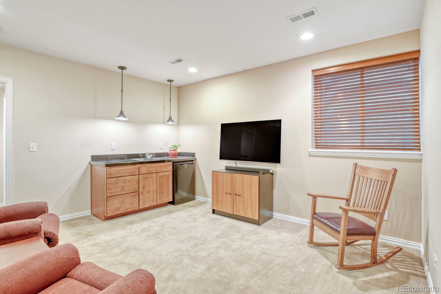 MLS Image #13 for 1011 s valentia street,denver, Colorado