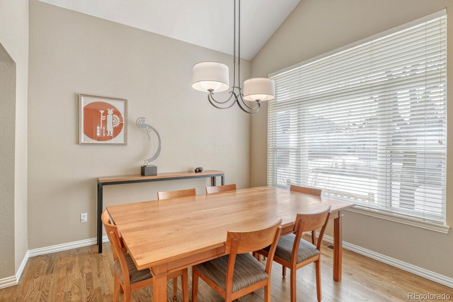 MLS Image #7 for 1011 s valentia street,denver, Colorado