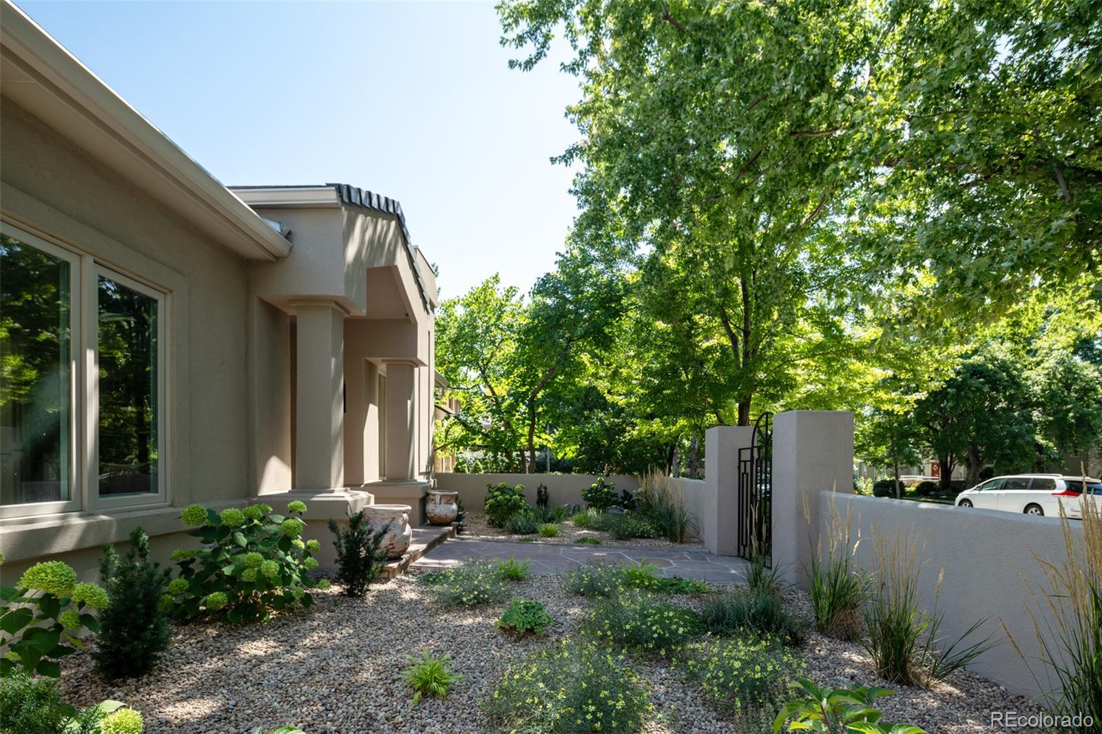 MLS Image #2 for 420  monroe street,denver, Colorado