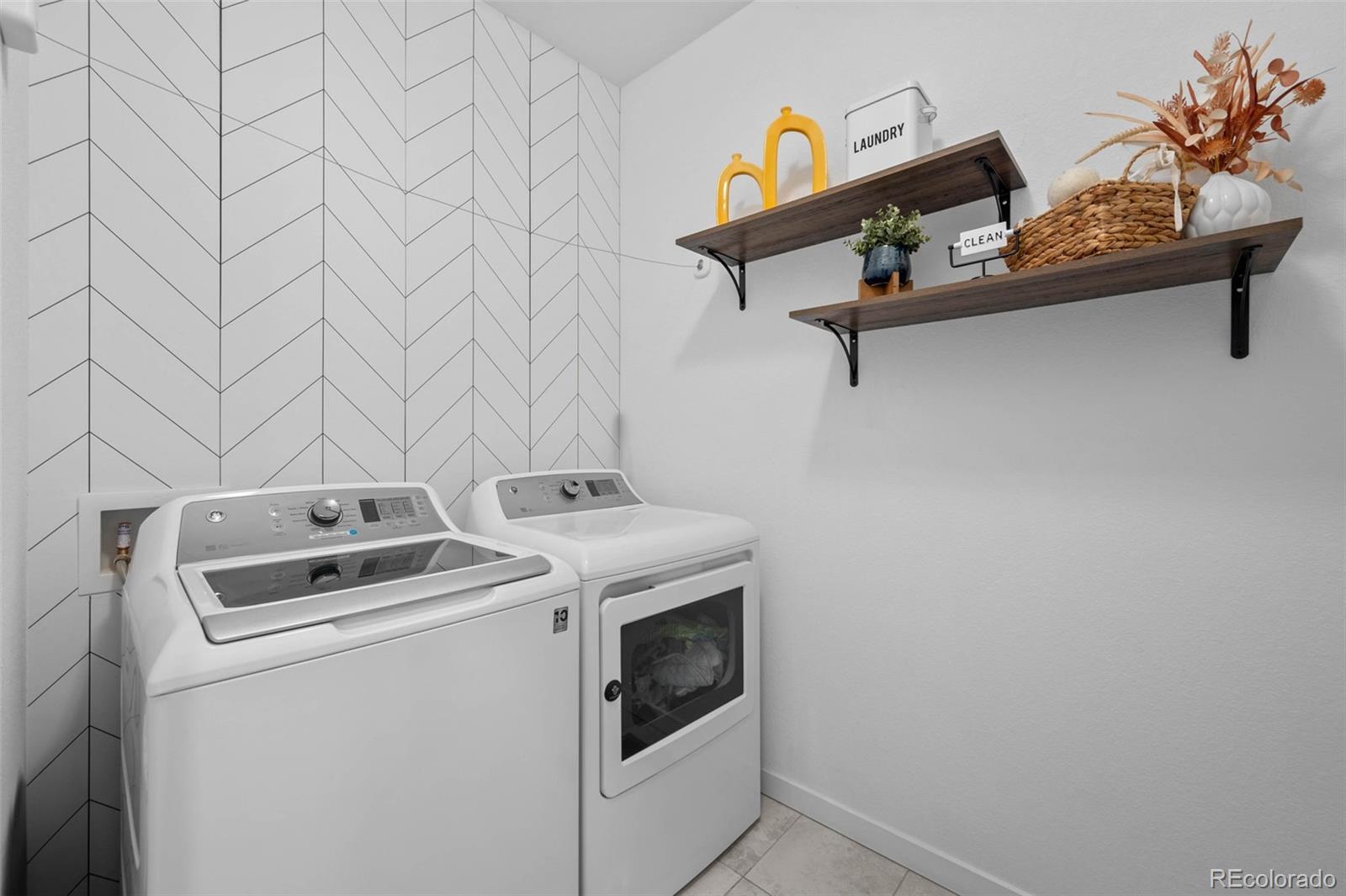 MLS Image #17 for 8051  yampa river avenue ,littleton, Colorado