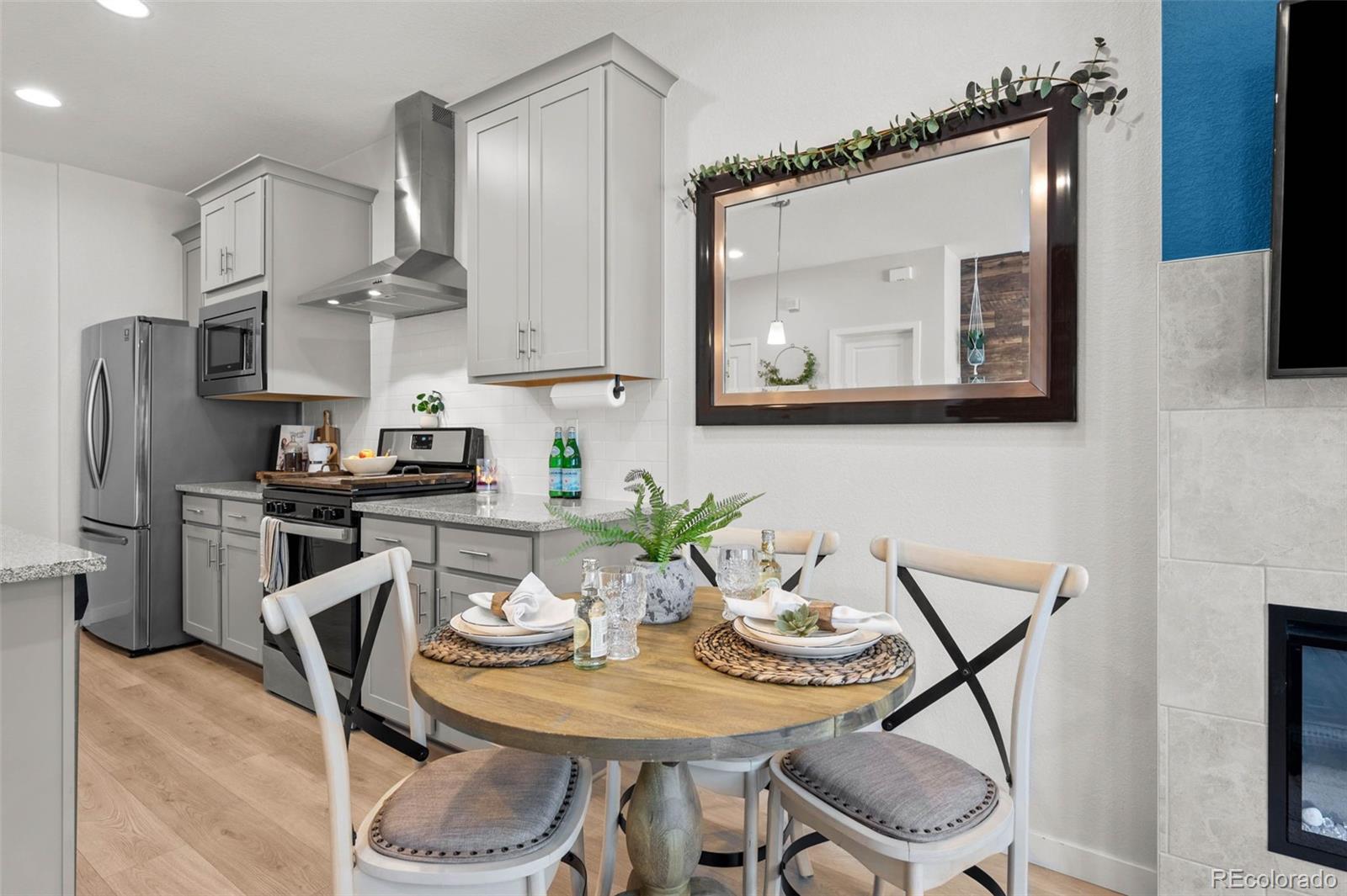 MLS Image #4 for 8051  yampa river avenue ,littleton, Colorado
