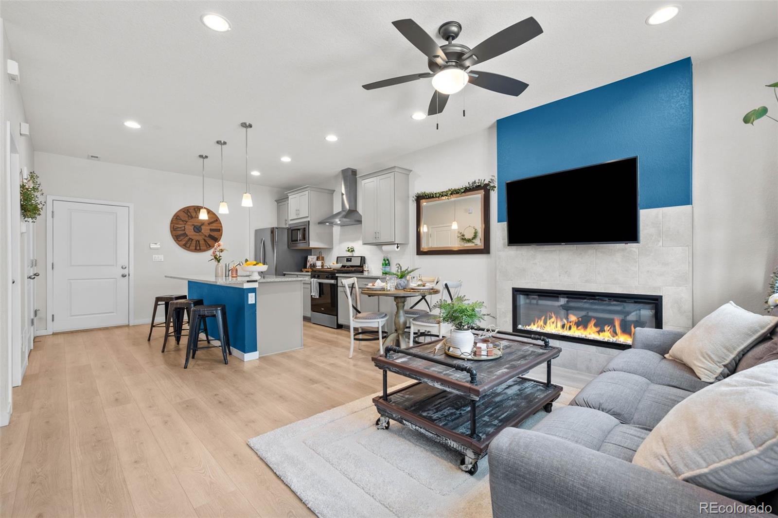 MLS Image #5 for 8051  yampa river avenue ,littleton, Colorado