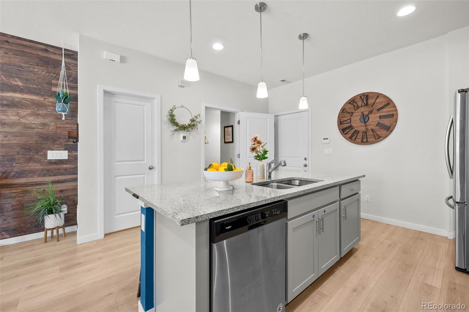 MLS Image #8 for 8051  yampa river avenue ,littleton, Colorado