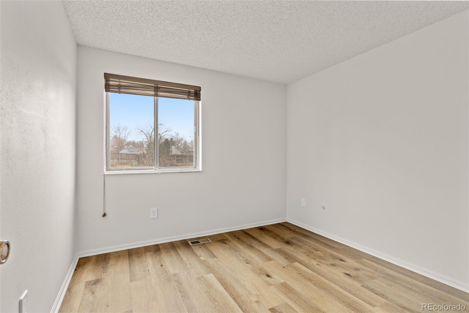 MLS Image #39 for 16872 e girard avenue,aurora, Colorado