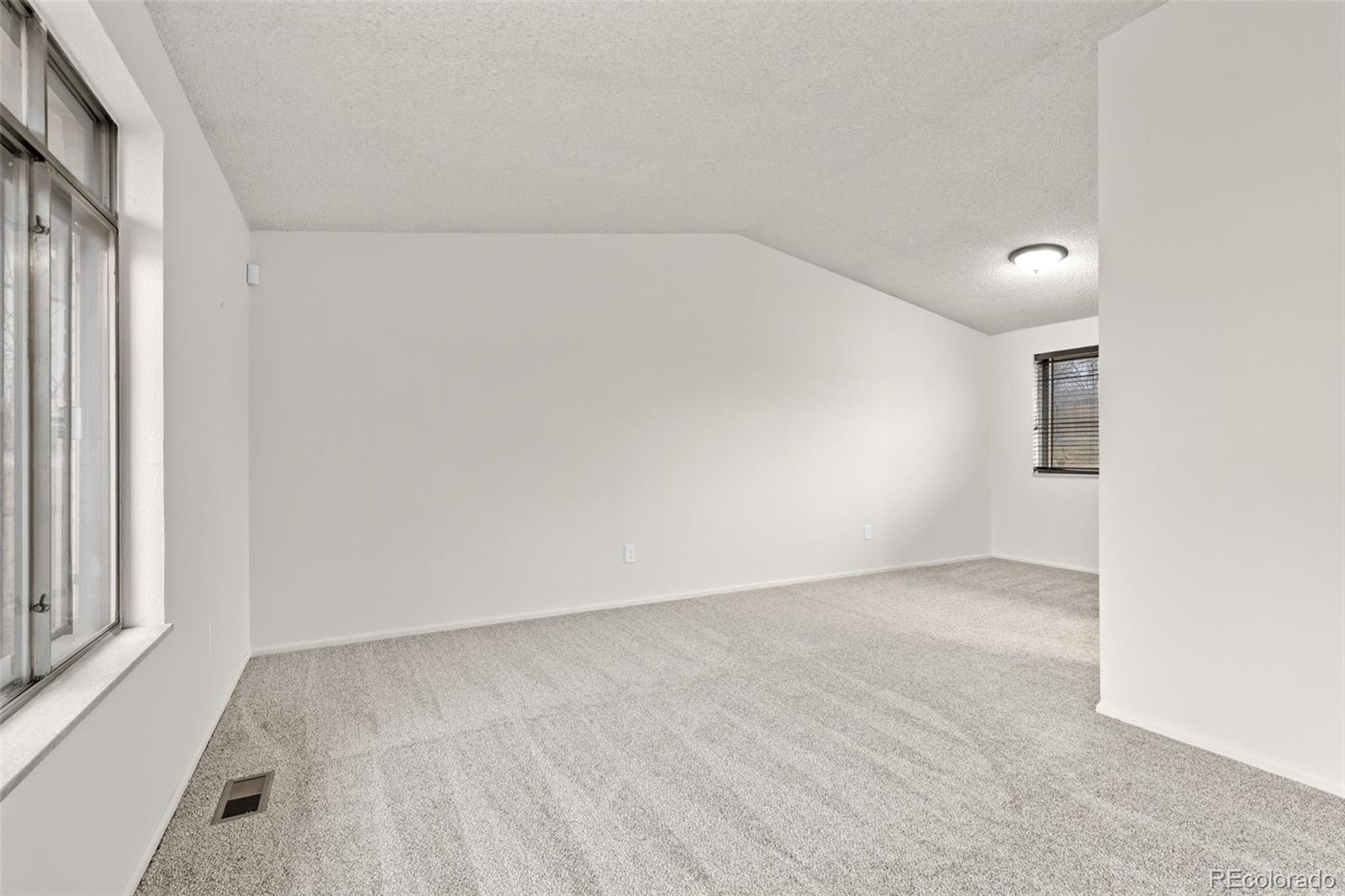 MLS Image #9 for 16872 e girard avenue,aurora, Colorado
