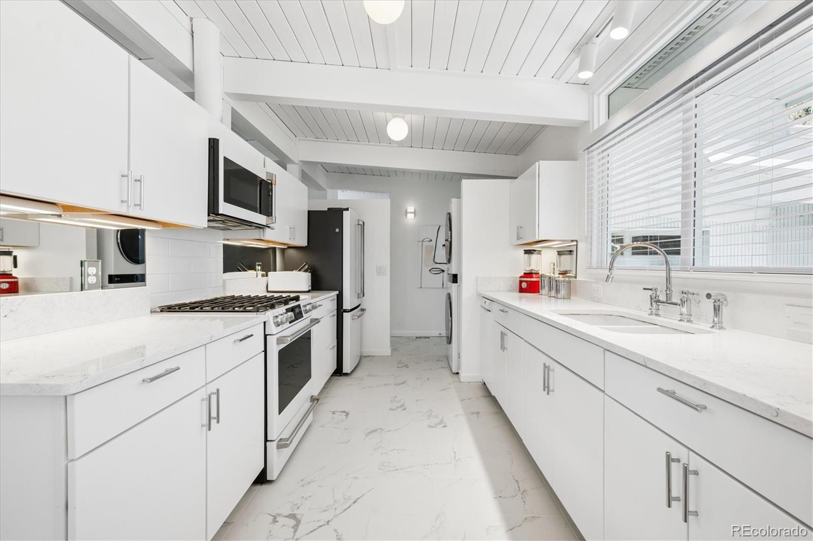 MLS Image #16 for 1323 s eudora street,denver, Colorado