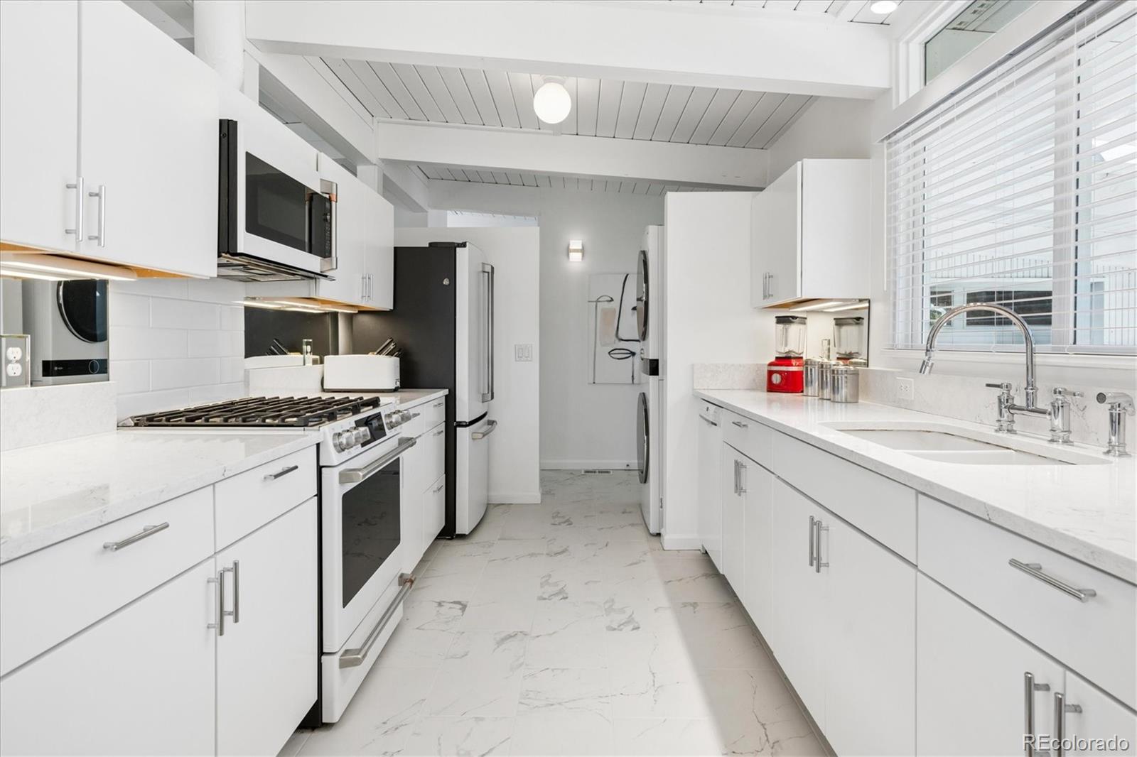 MLS Image #17 for 1323 s eudora street,denver, Colorado