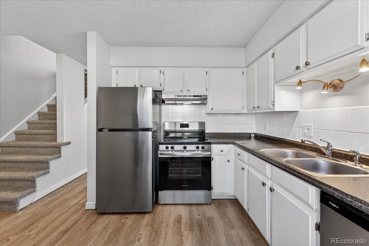 MLS Image #3 for 5670 s lowell boulevard ,littleton, Colorado