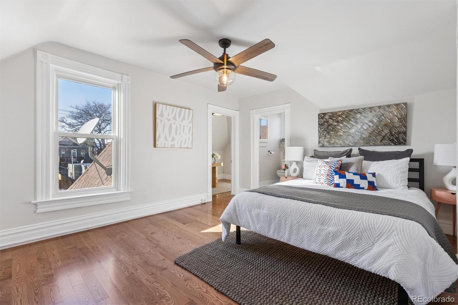 MLS Image #17 for 261  fox street,denver, Colorado