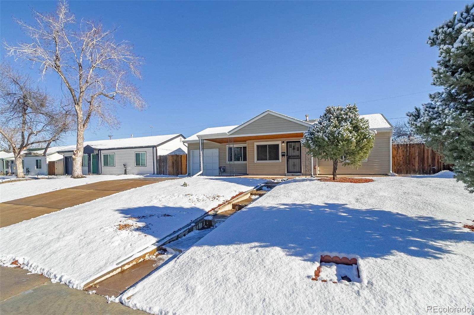 MLS Image #0 for 3016 s grape way,denver, Colorado