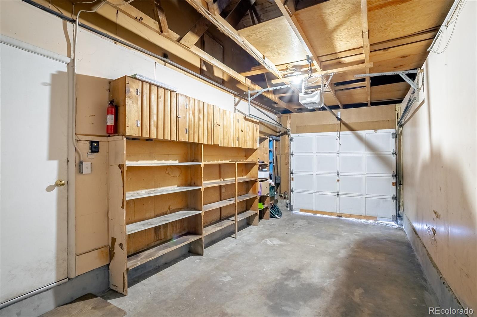 MLS Image #19 for 3016 s grape way,denver, Colorado