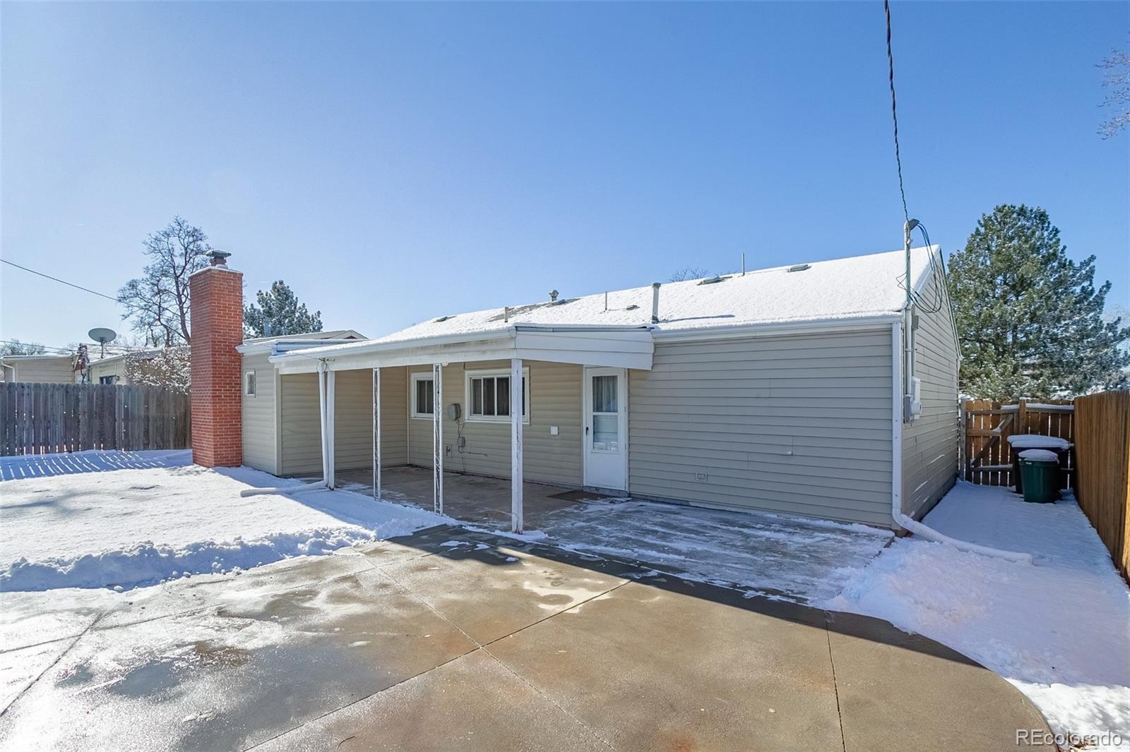 MLS Image #21 for 3016 s grape way,denver, Colorado