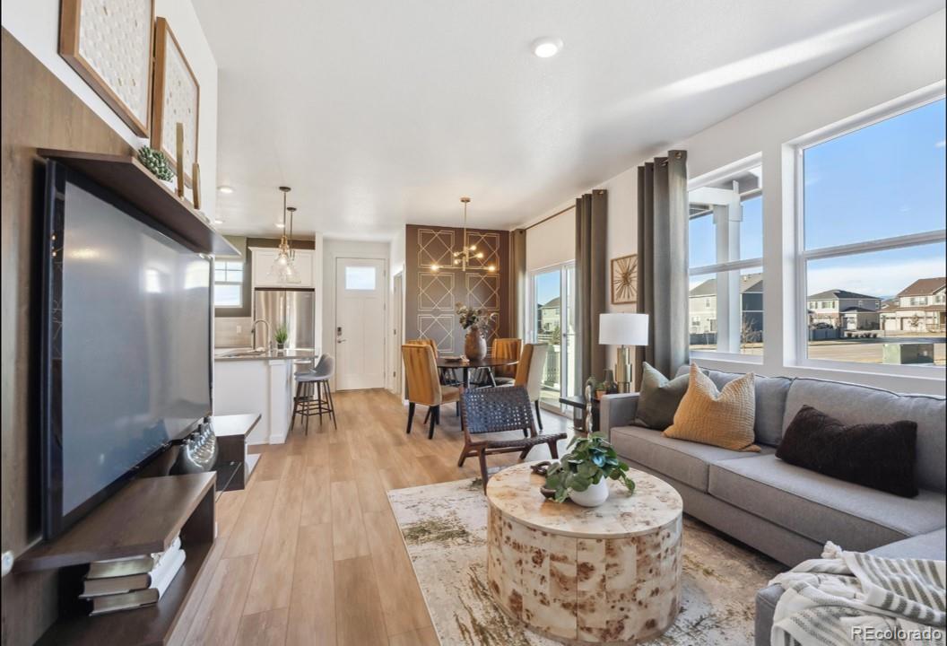 MLS Image #4 for 922  logan peak way,berthoud, Colorado