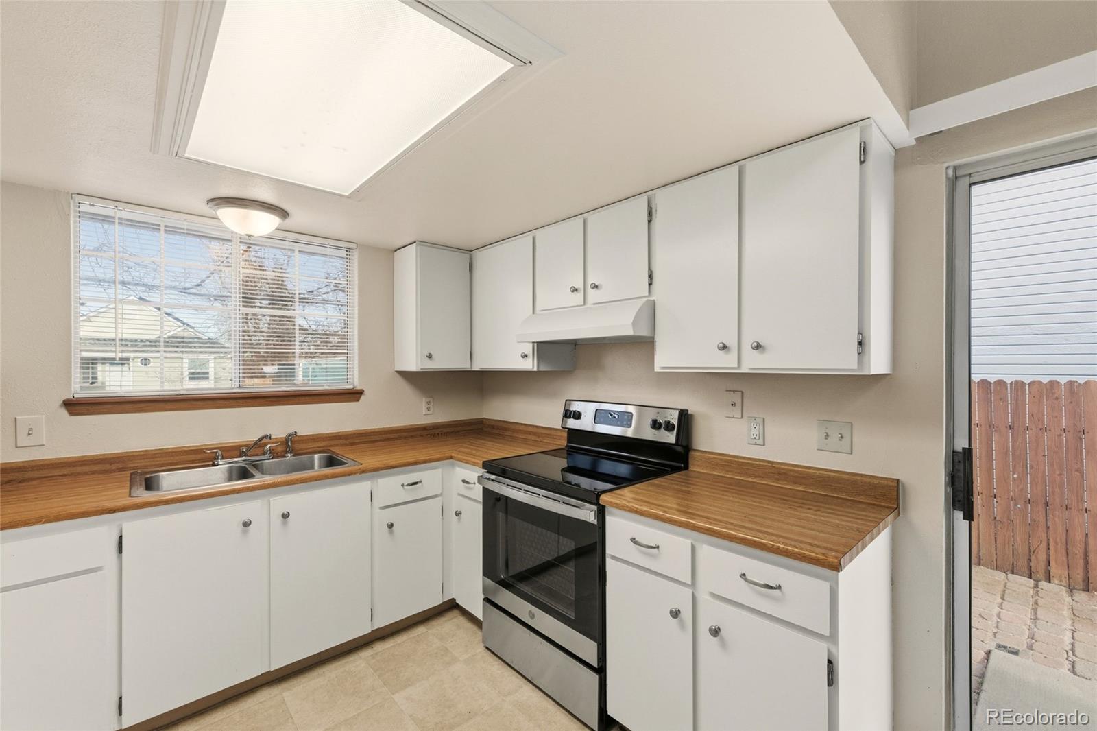 MLS Image #9 for 17614 e temple drive,aurora, Colorado