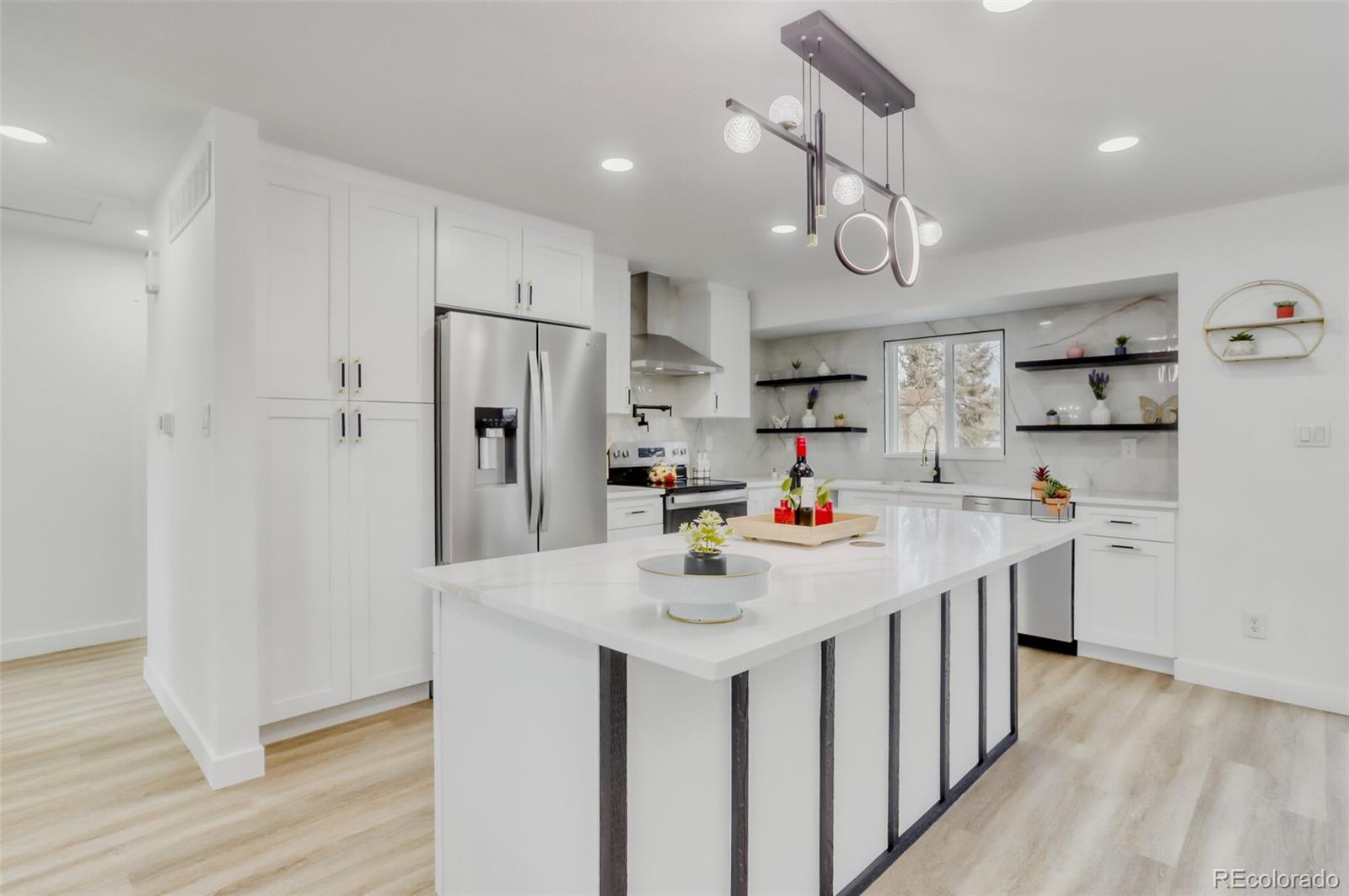 MLS Image #6 for 1214 s pratt parkway,longmont, Colorado