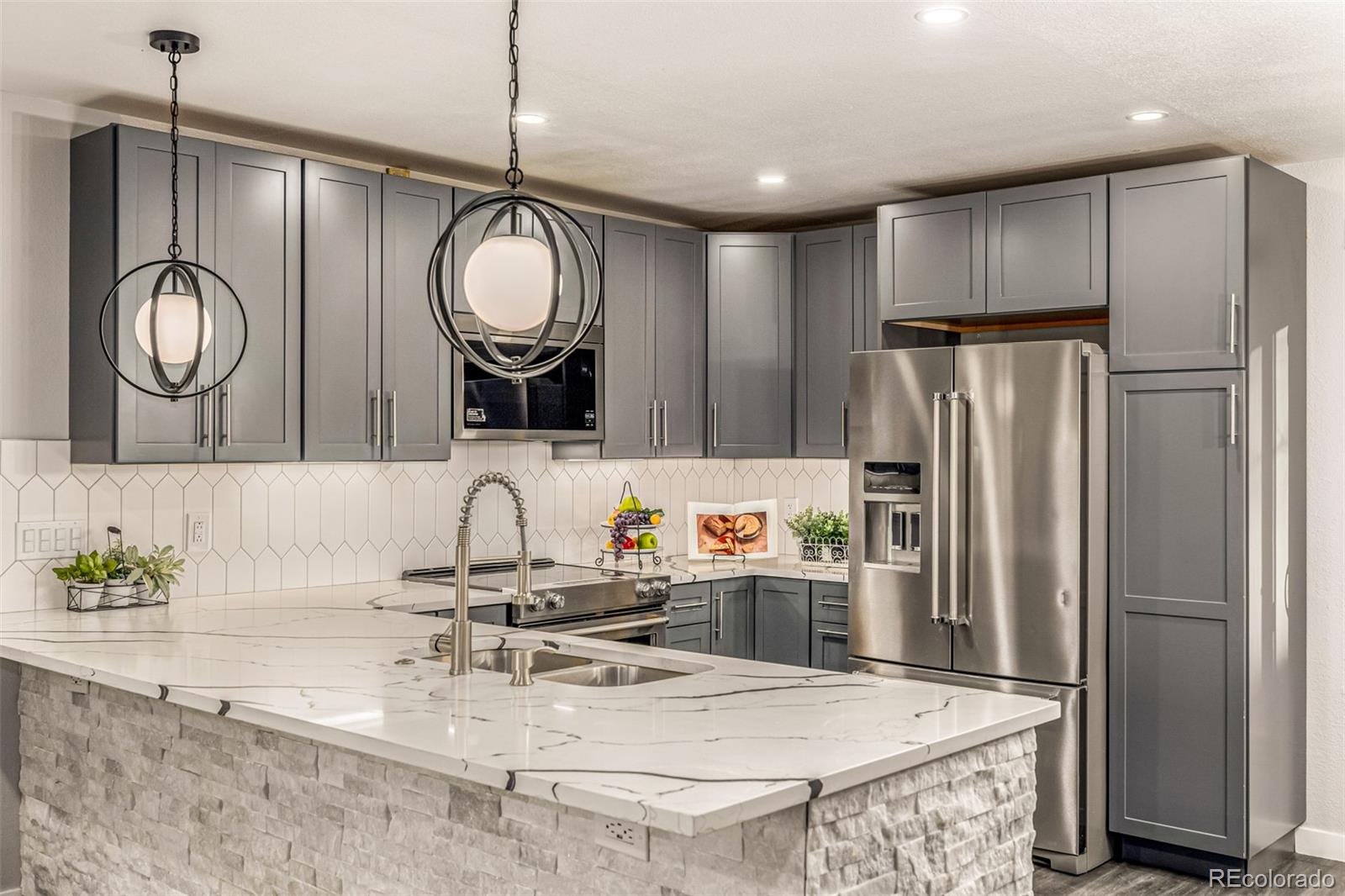 MLS Image #11 for 17780 e colorado drive,aurora, Colorado