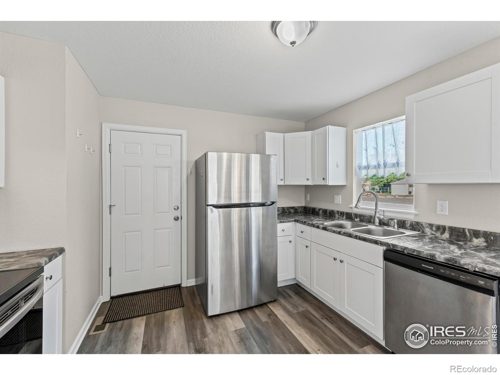 MLS Image #8 for 2413  15th ave ct,greeley, Colorado
