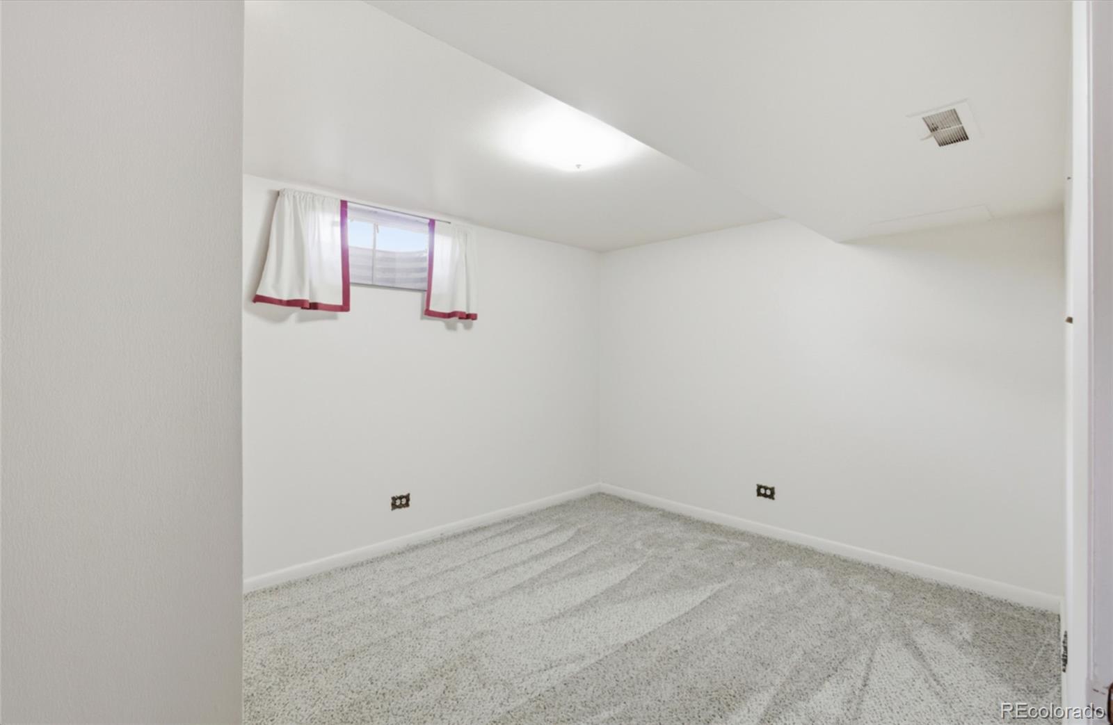 MLS Image #22 for 6081  demott avenue,commerce city, Colorado