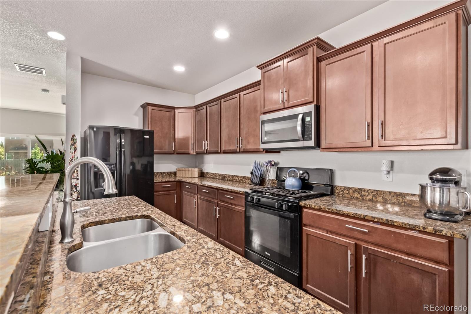 MLS Image #3 for 4608 e 95th avenue,thornton, Colorado