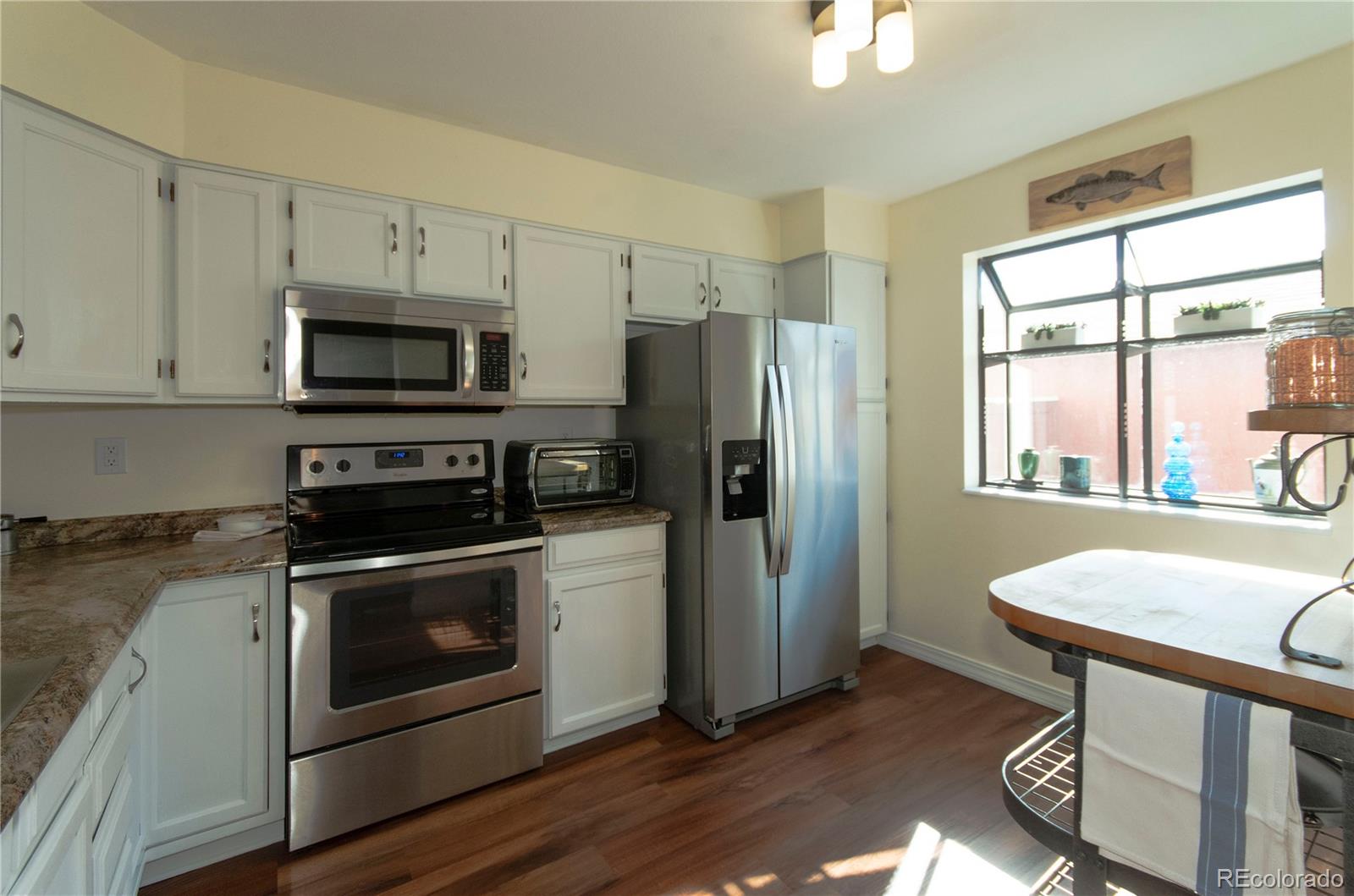 MLS Image #11 for 464 w rockrimmon boulevard h,colorado springs, Colorado