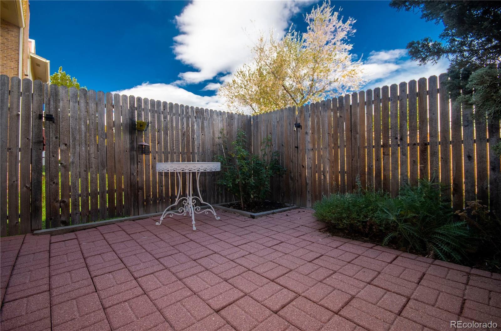 MLS Image #19 for 464 w rockrimmon boulevard h,colorado springs, Colorado