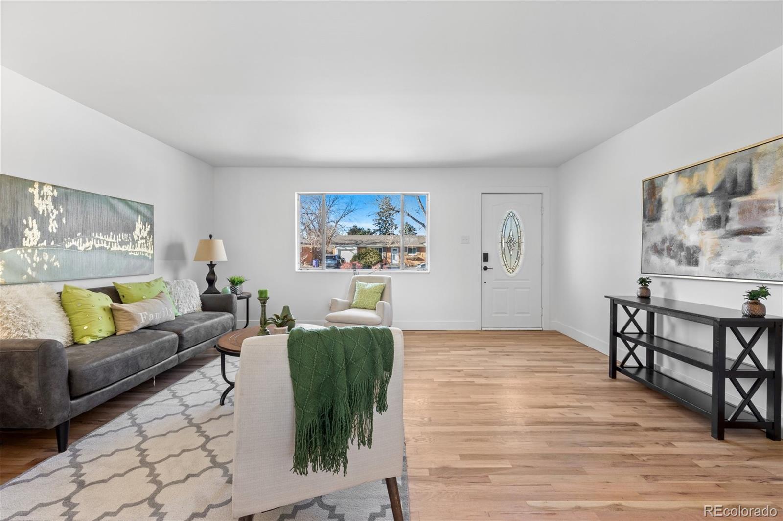 MLS Image #4 for 828 s jasmine street,denver, Colorado