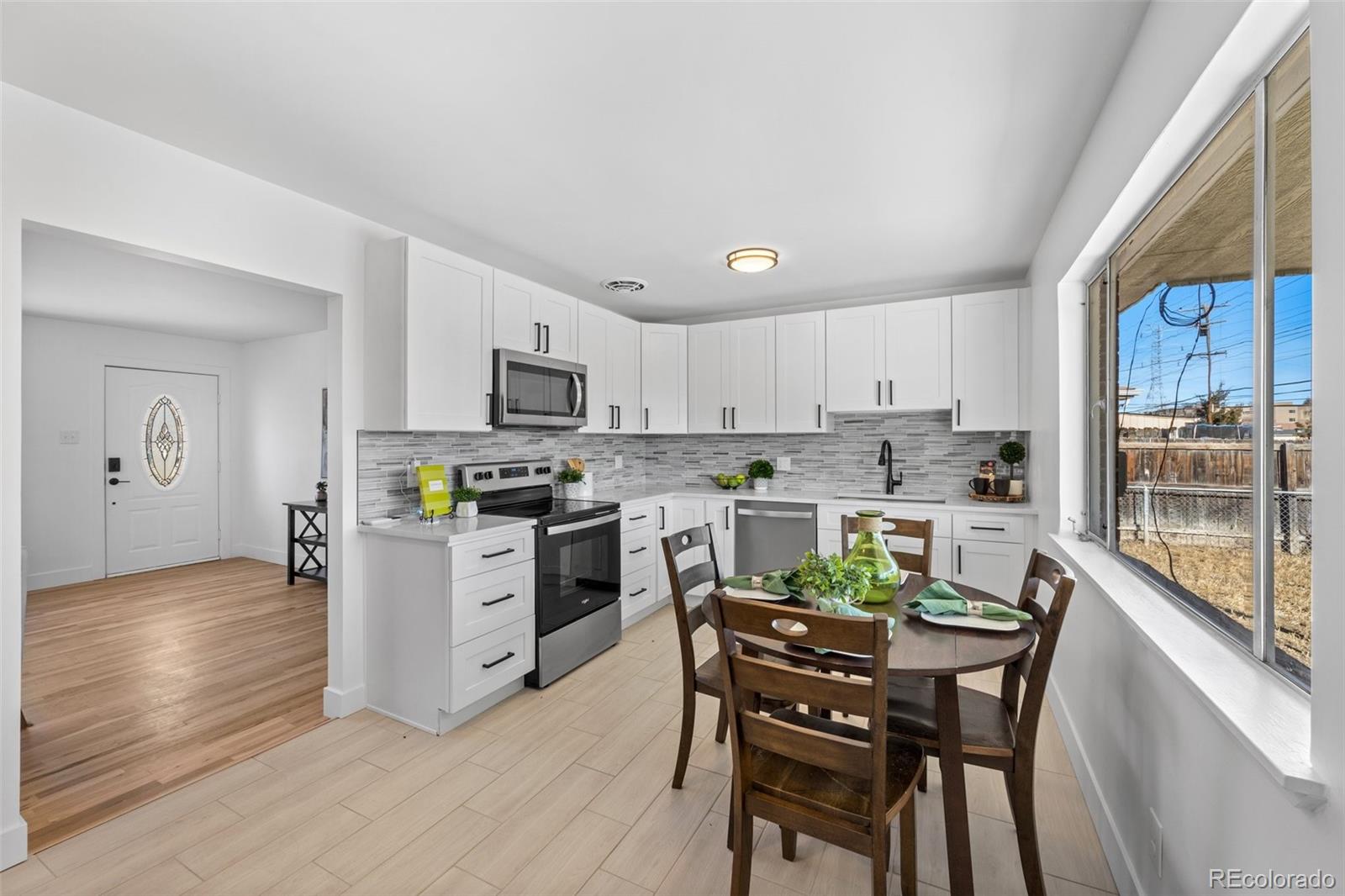 MLS Image #6 for 828 s jasmine street,denver, Colorado