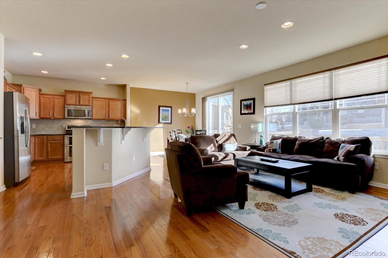 MLS Image #11 for 15932  torreys way,broomfield, Colorado