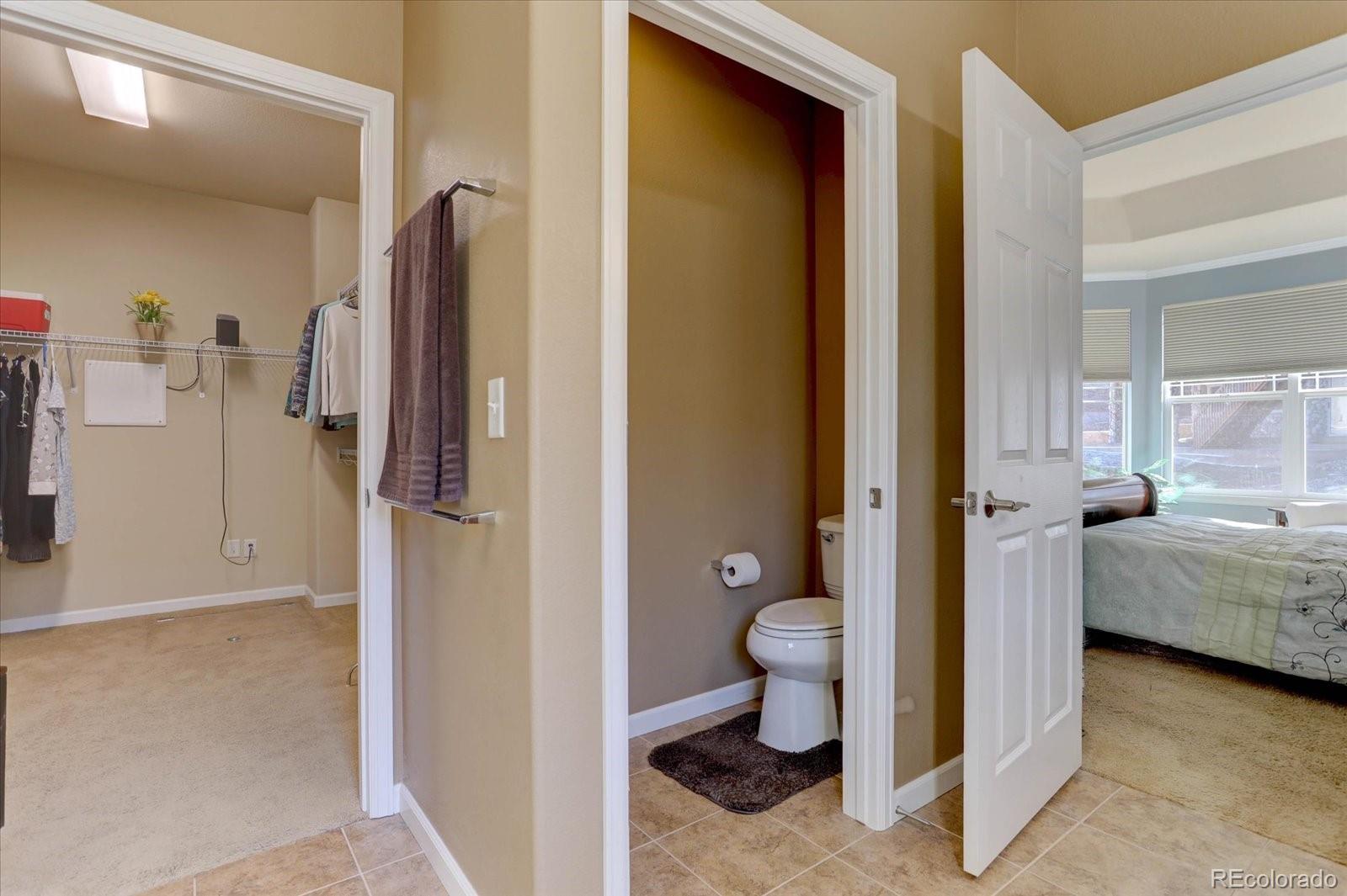 MLS Image #16 for 15932  torreys way,broomfield, Colorado