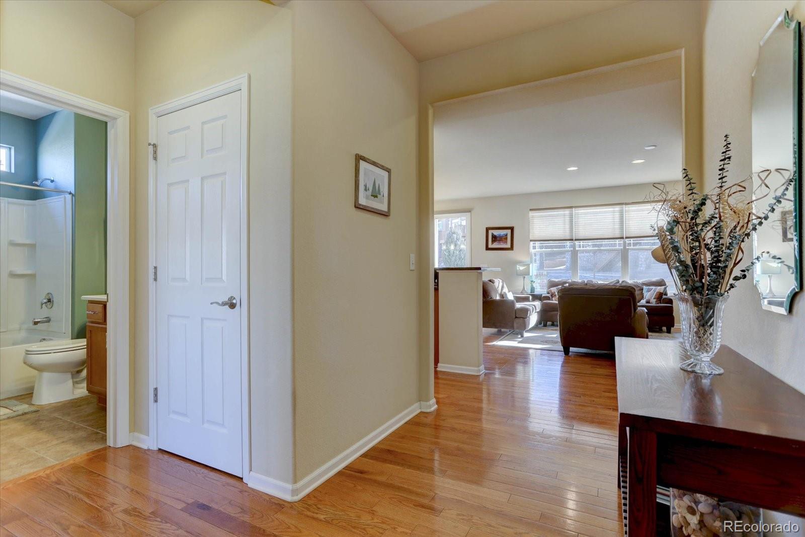 MLS Image #4 for 15932  torreys way,broomfield, Colorado