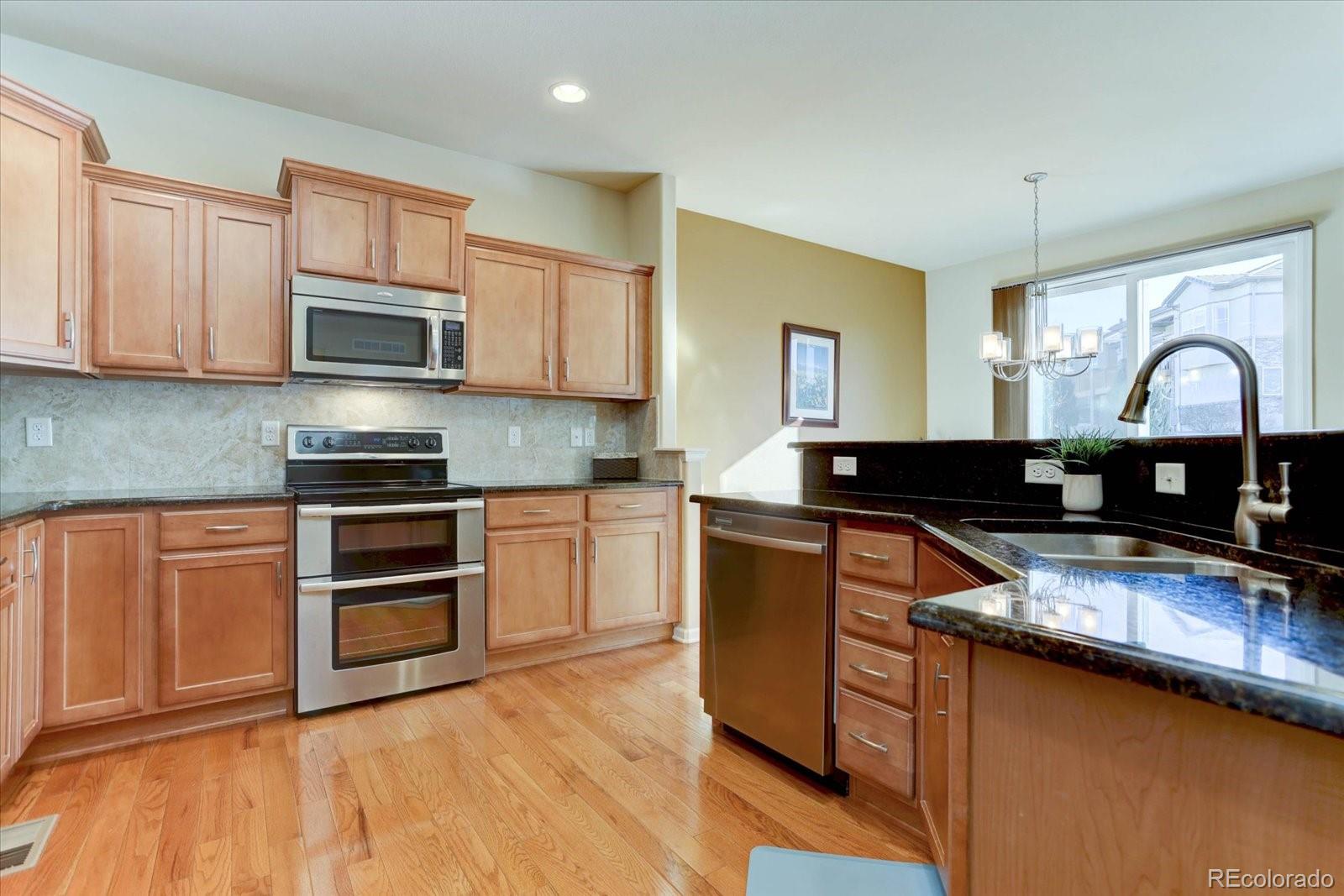 MLS Image #7 for 15932  torreys way,broomfield, Colorado