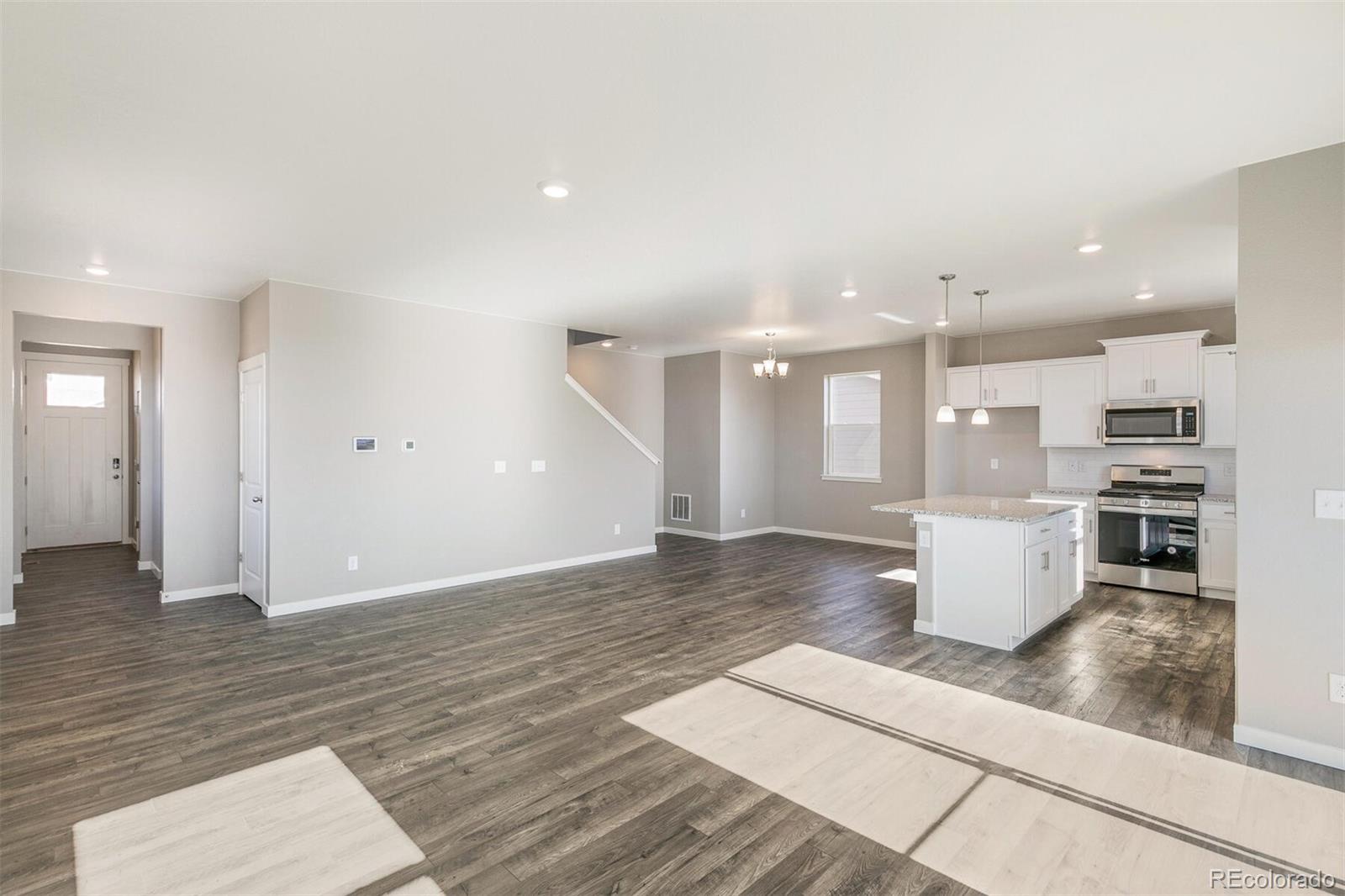 MLS Image #2 for 1557  pinnacle avenue,lochbuie, Colorado