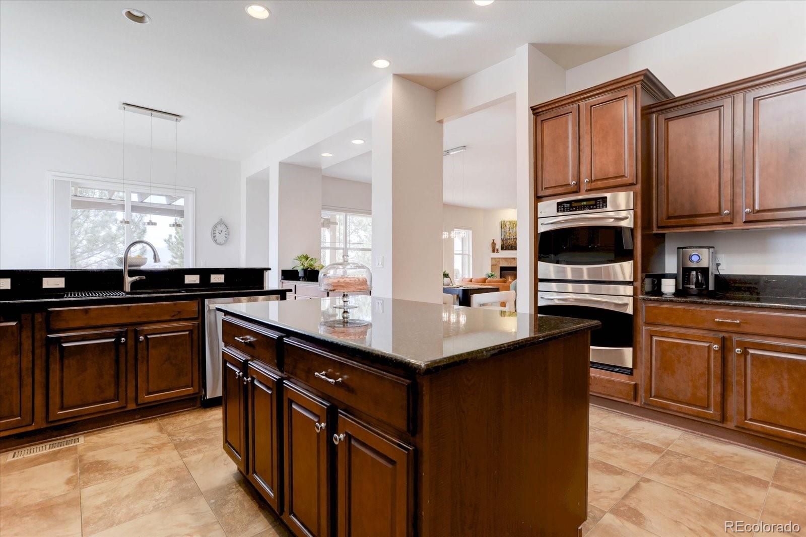 MLS Image #10 for 15965  wetterhorn way,broomfield, Colorado