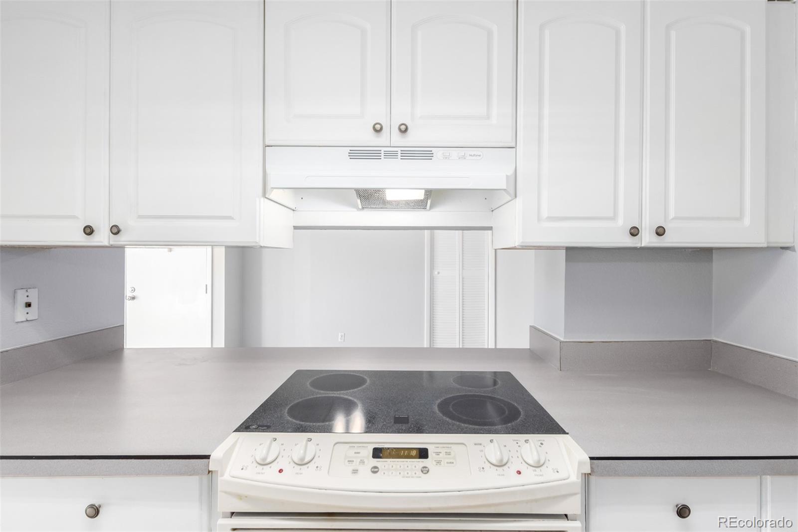 MLS Image #11 for 12156  melody drive 201,denver, Colorado