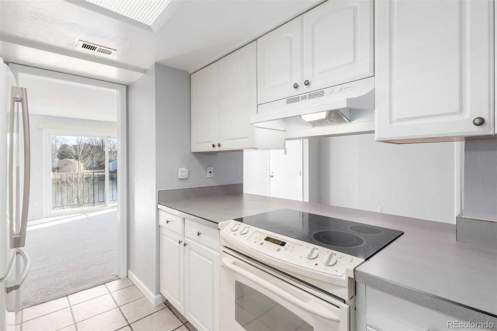 MLS Image #12 for 12156  melody drive 201,denver, Colorado
