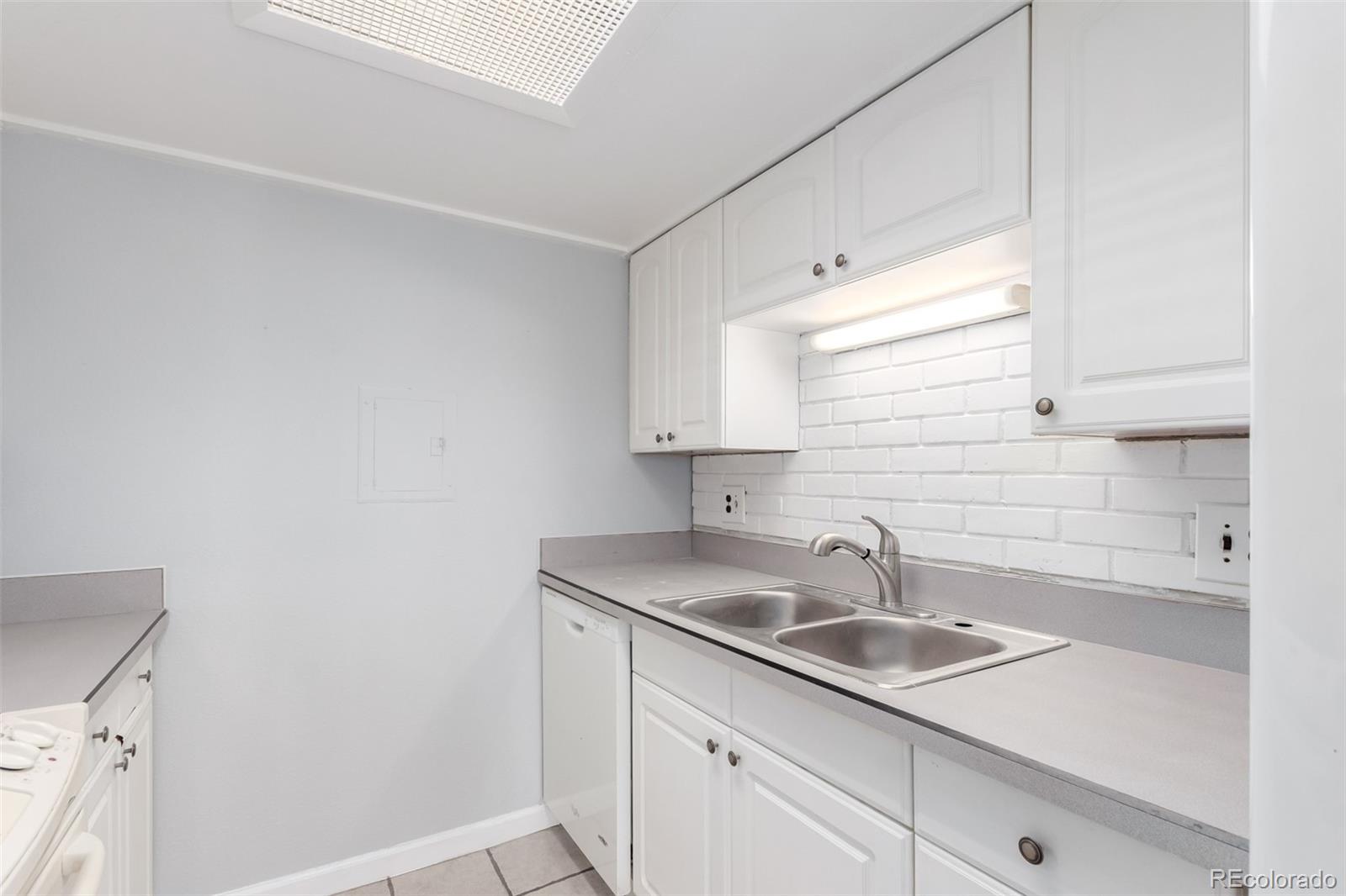 MLS Image #13 for 12156  melody drive 201,denver, Colorado