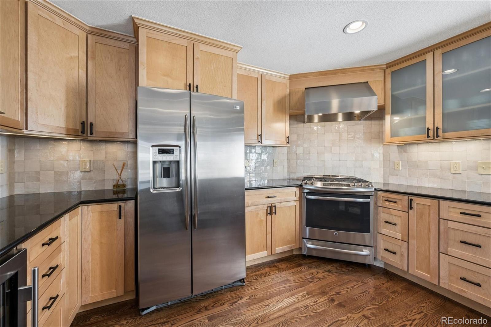 MLS Image #5 for 495  columbine street ,denver, Colorado