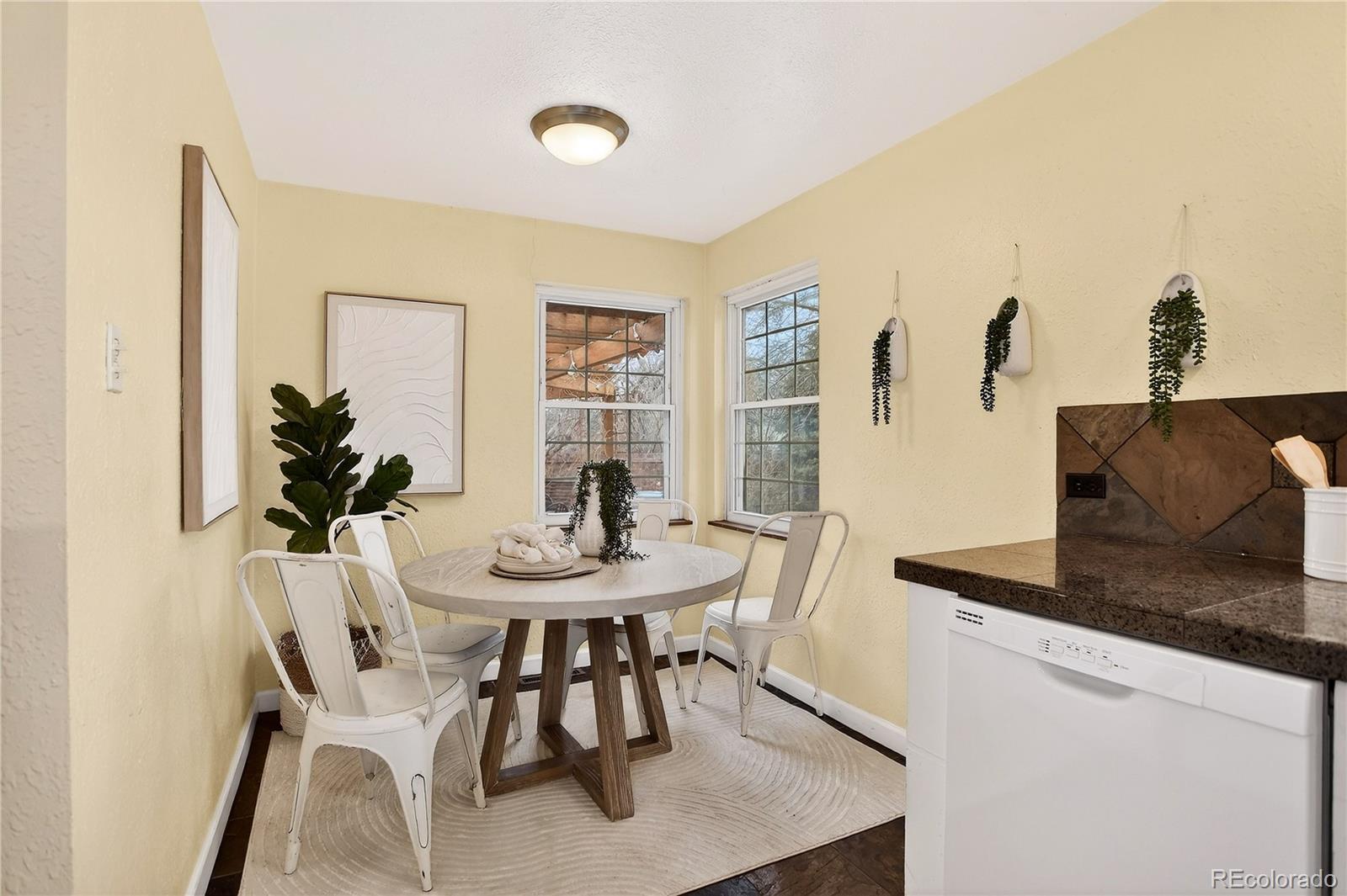 MLS Image #10 for 825  jasmine street,denver, Colorado