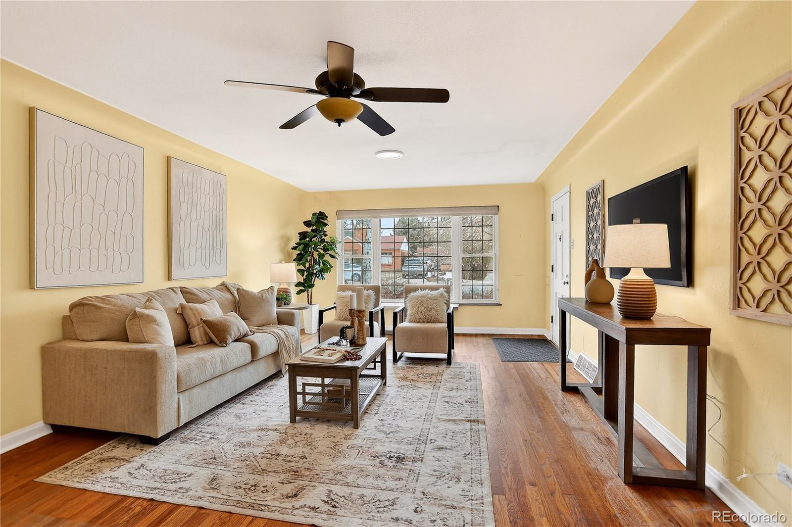 MLS Image #3 for 825  jasmine street,denver, Colorado