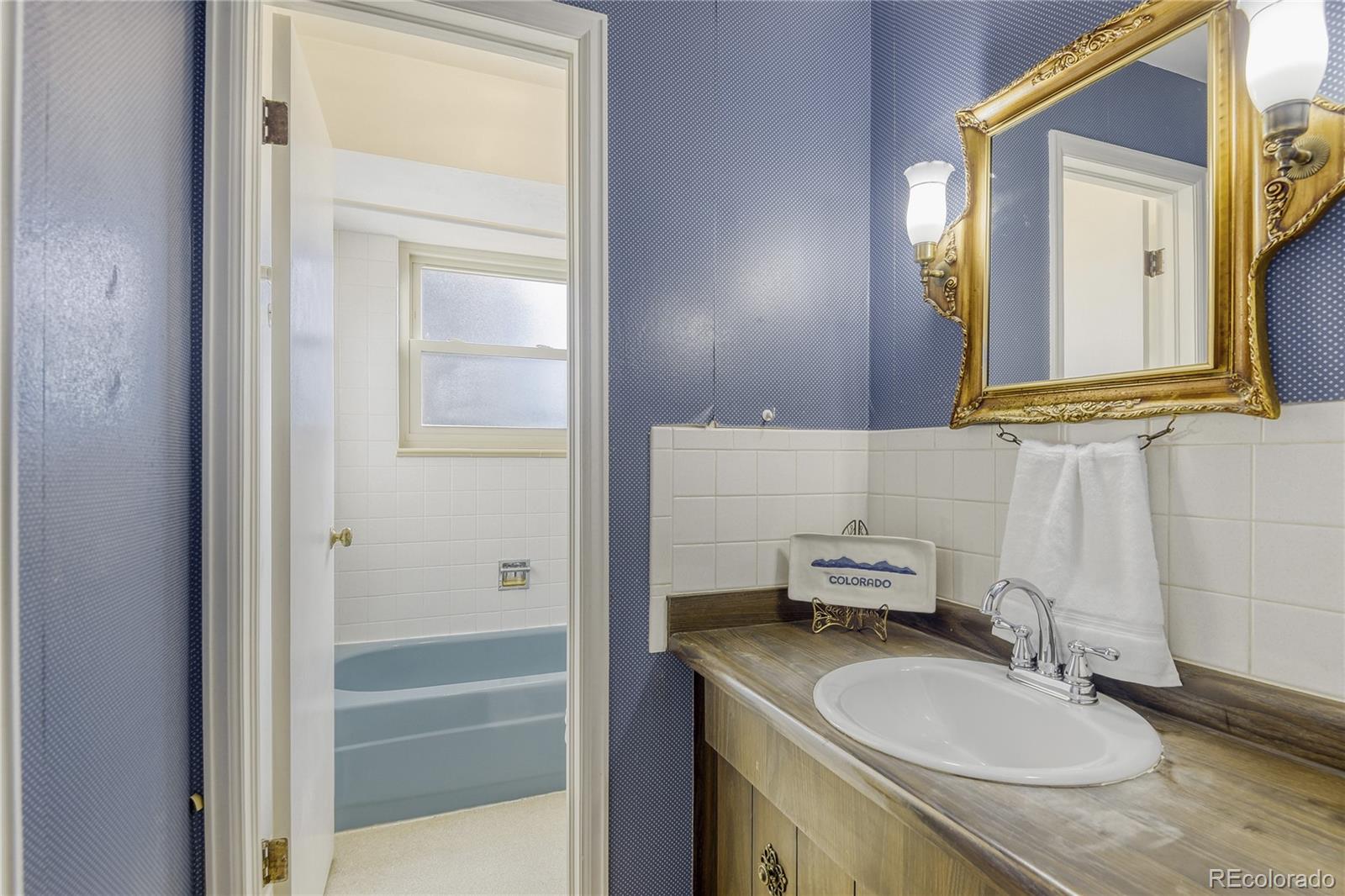 MLS Image #35 for 2448 s holland court,lakewood, Colorado