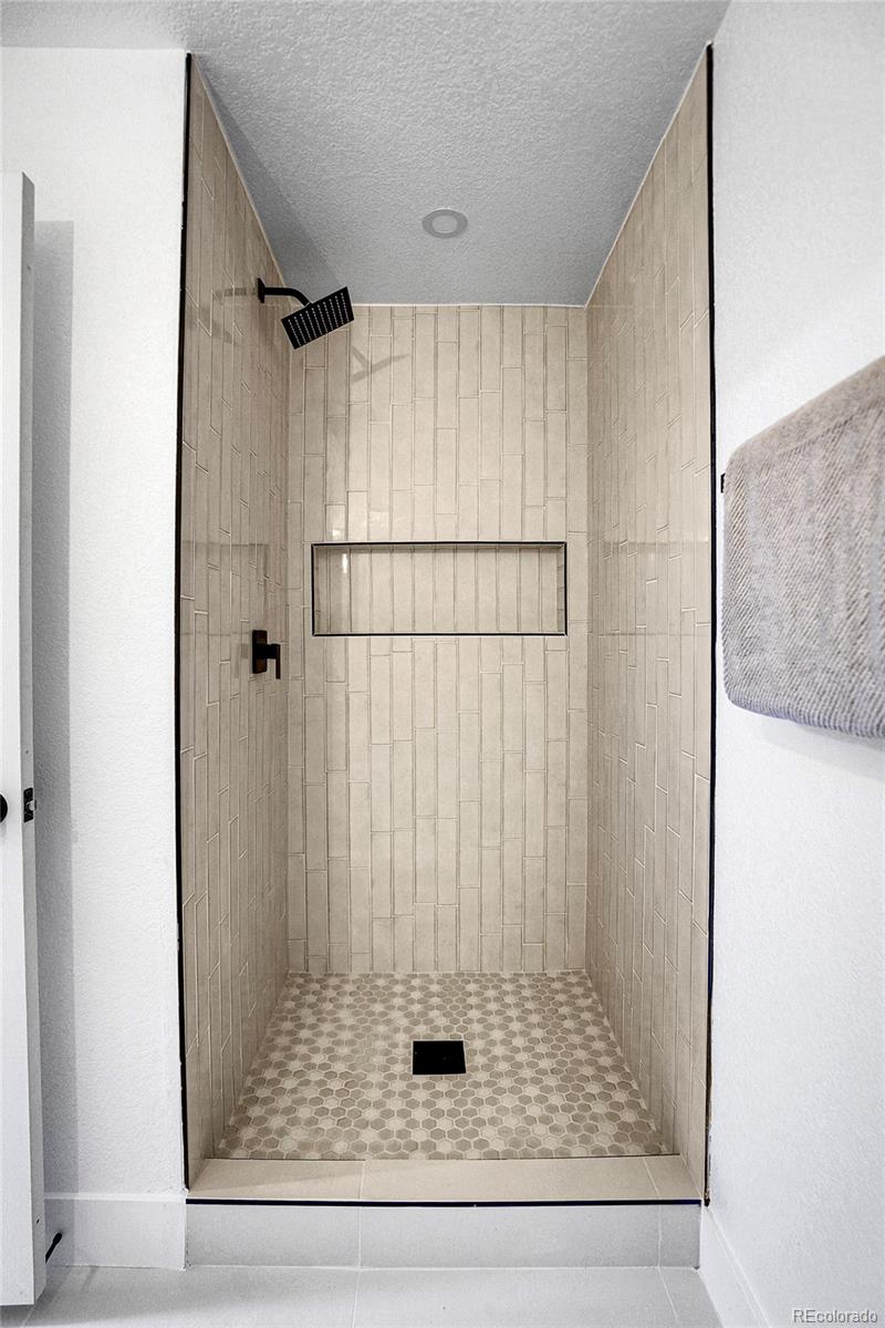 MLS Image #13 for 1540 w 52nd avenue,denver, Colorado
