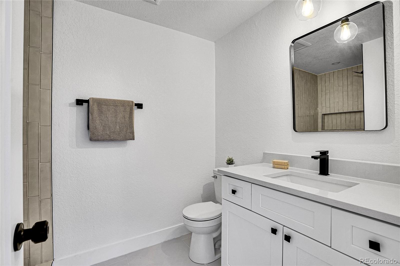 MLS Image #14 for 1540 w 52nd avenue,denver, Colorado