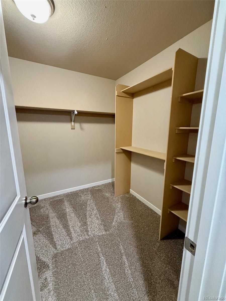MLS Image #15 for 727 n clubview street,watkins, Colorado