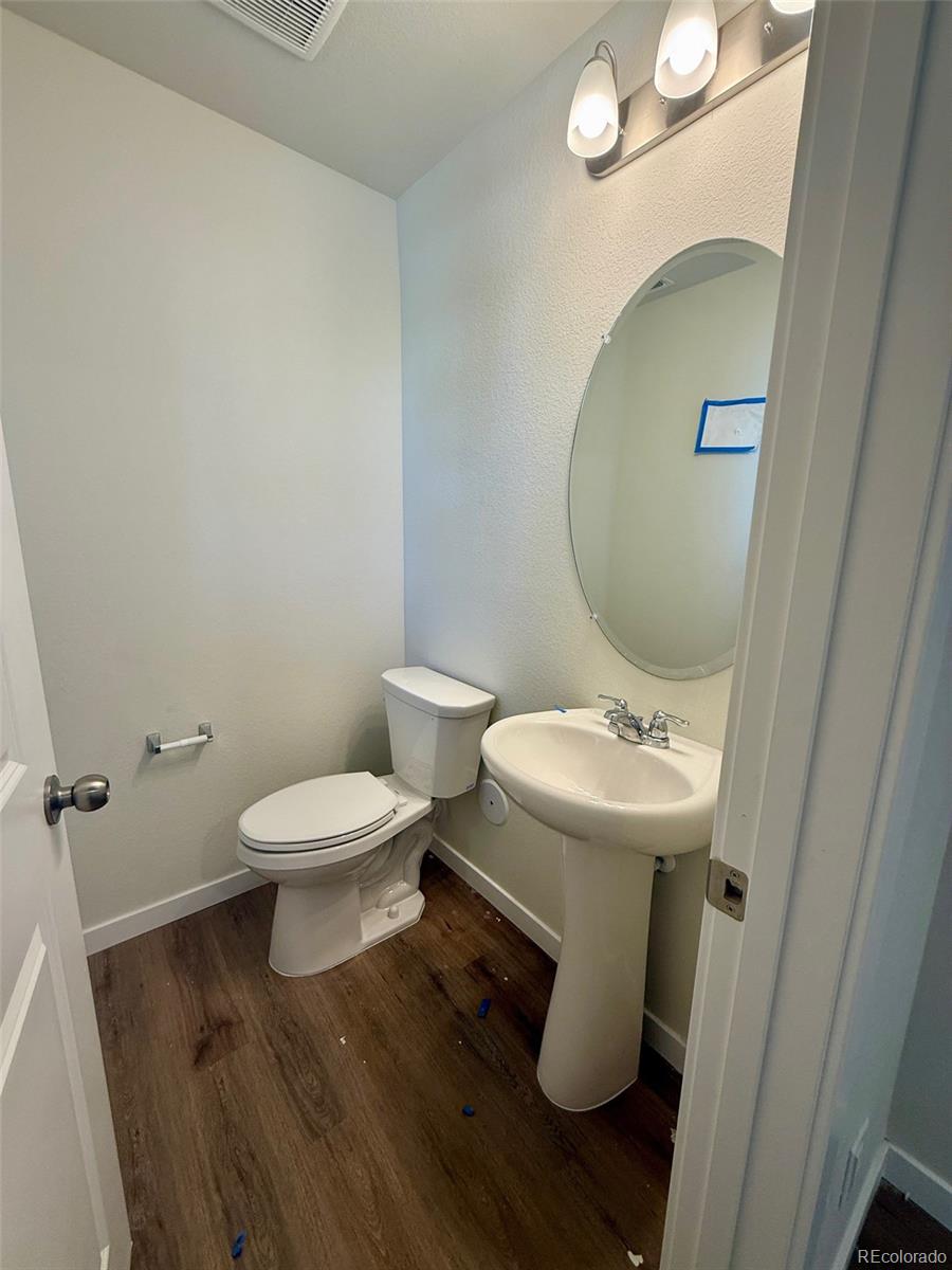 MLS Image #24 for 727 n clubview street,watkins, Colorado