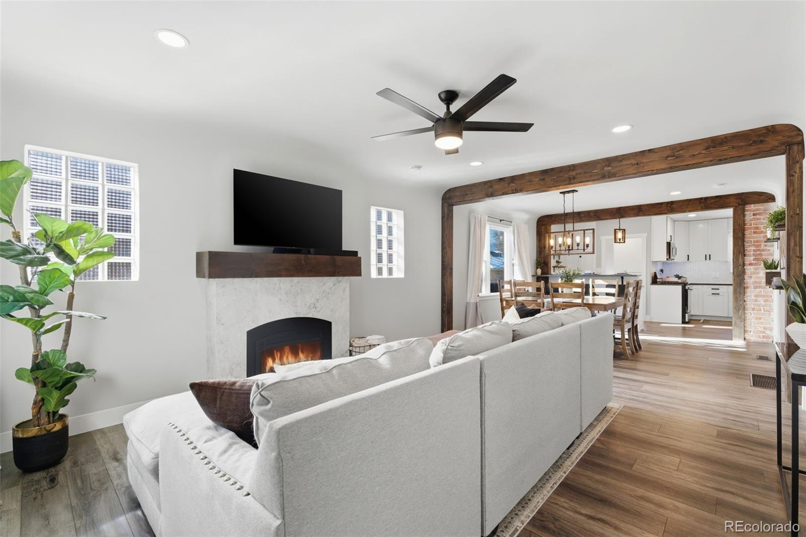 MLS Image #3 for 3939  wyandot street,denver, Colorado