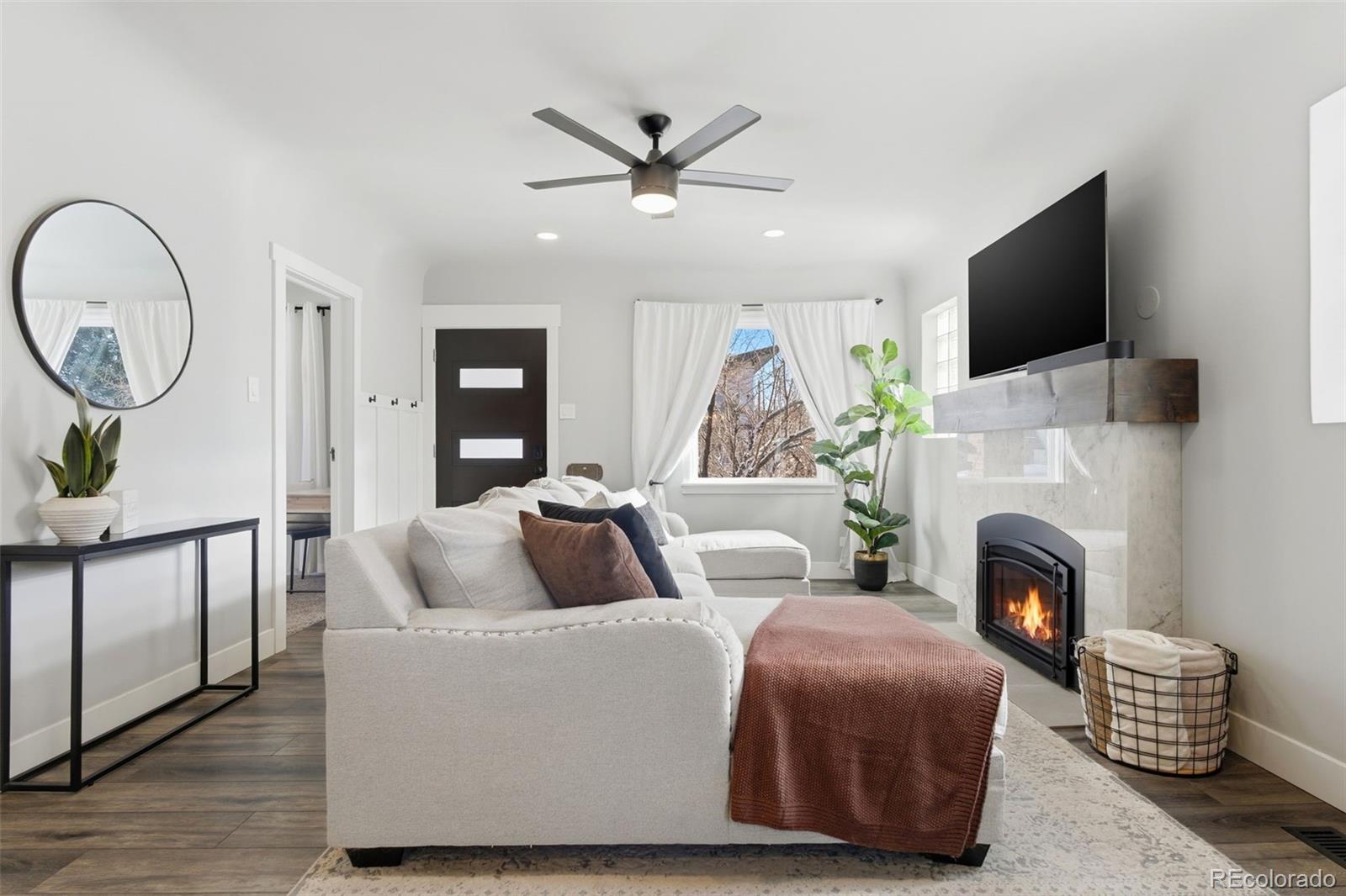 MLS Image #6 for 3939  wyandot street,denver, Colorado