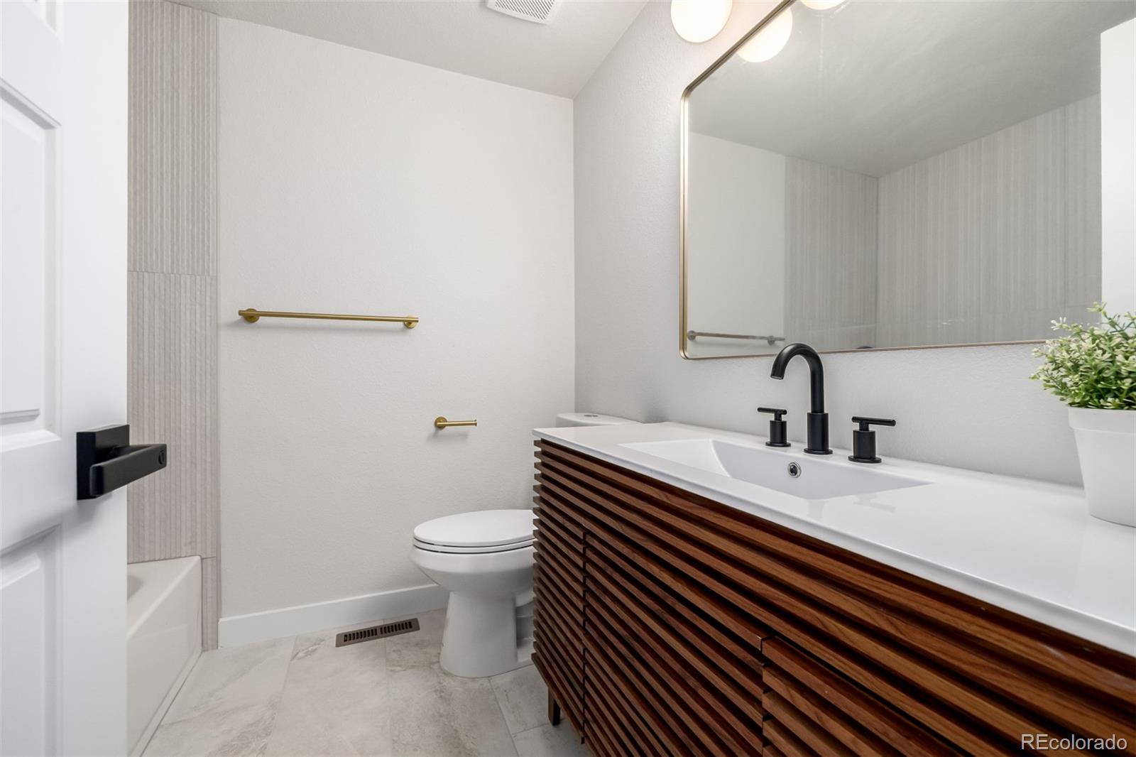 MLS Image #19 for 1055 s fraser way ,aurora, Colorado